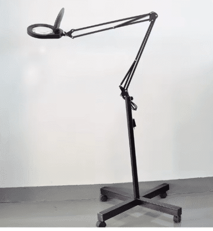 ذره بین گیره ای چراغ دار با پایه مدل DPH